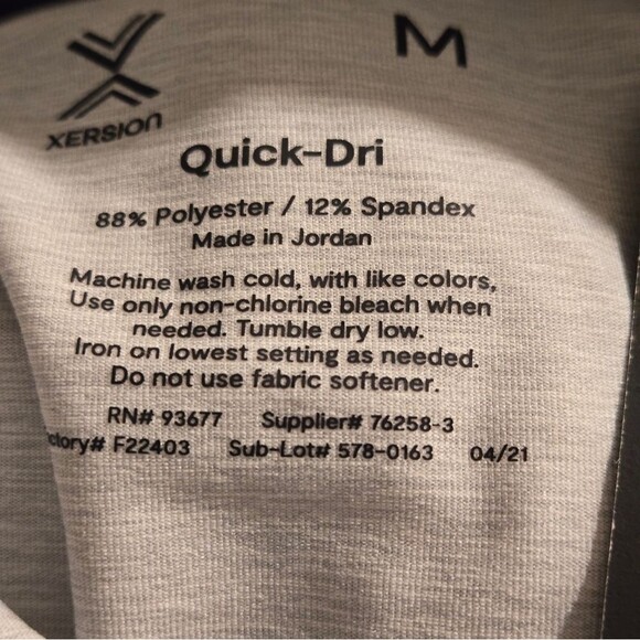 Xersion Studio Men's Heather Gray Long Sleeve Hoodie Activewear Shirt Medium NWT - Picture 7 of 14